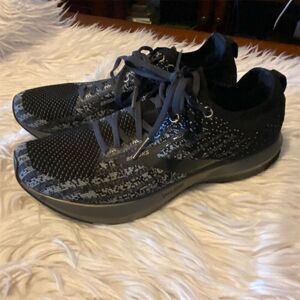 Brooks Levitate 3 Women's Running Shoes Black Size 9.5 Athletic Sneaker